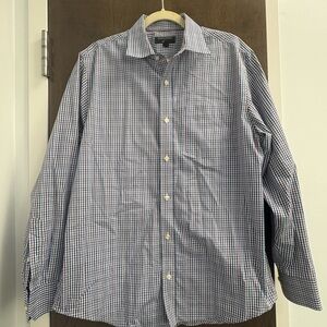 Banana Republic Non Iron Mens Classic Fit Button Down Shirt Size XL 17-17 1/2